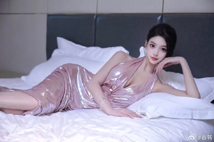 全球导航下载数据趋势图